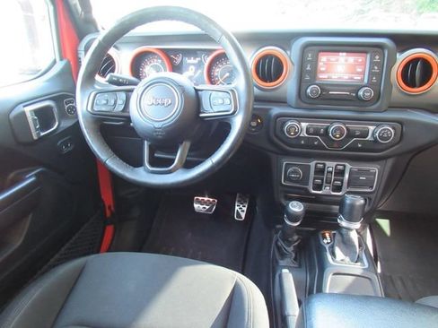 Used 2018 Jeep Wrangler Unlimited Sport S AWD/4WD image 13