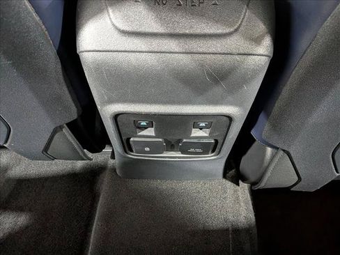Used 2023 Ford Bronco Raptor AWD/4WD image 17