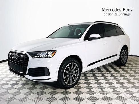 Used 2023 Audi Q7 2.0T Premium Plus image 3