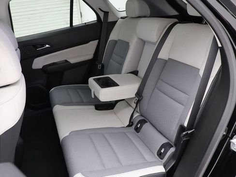 Used 2024 Honda Prologue EX image 11