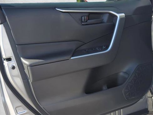 Certified 2025 Toyota RAV4 LE image 17