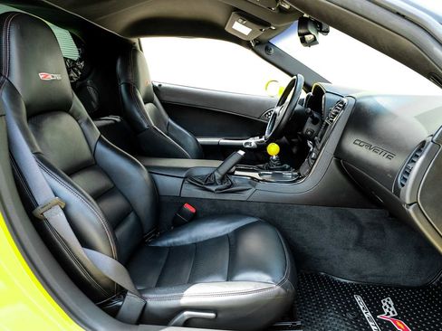 Used 2008 Chevrolet Corvette Z06 w/ Preferred Equipment Group image 29