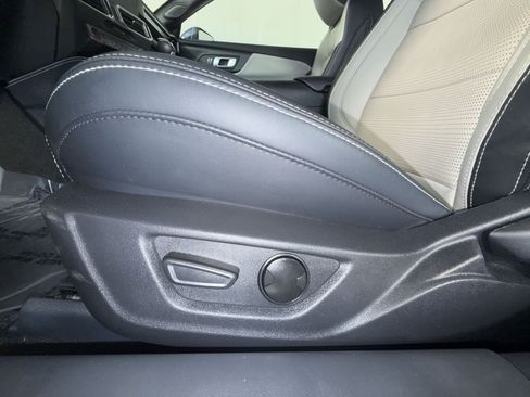 Used 2025 Ford Mustang GT Premium RWD image 14