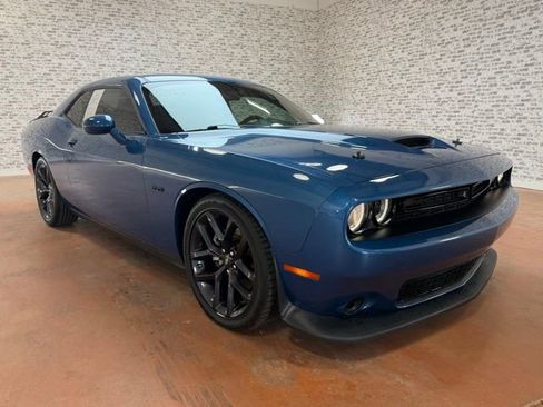Used 2023 Dodge Challenger R/T w/ Blacktop Package RWD image 7