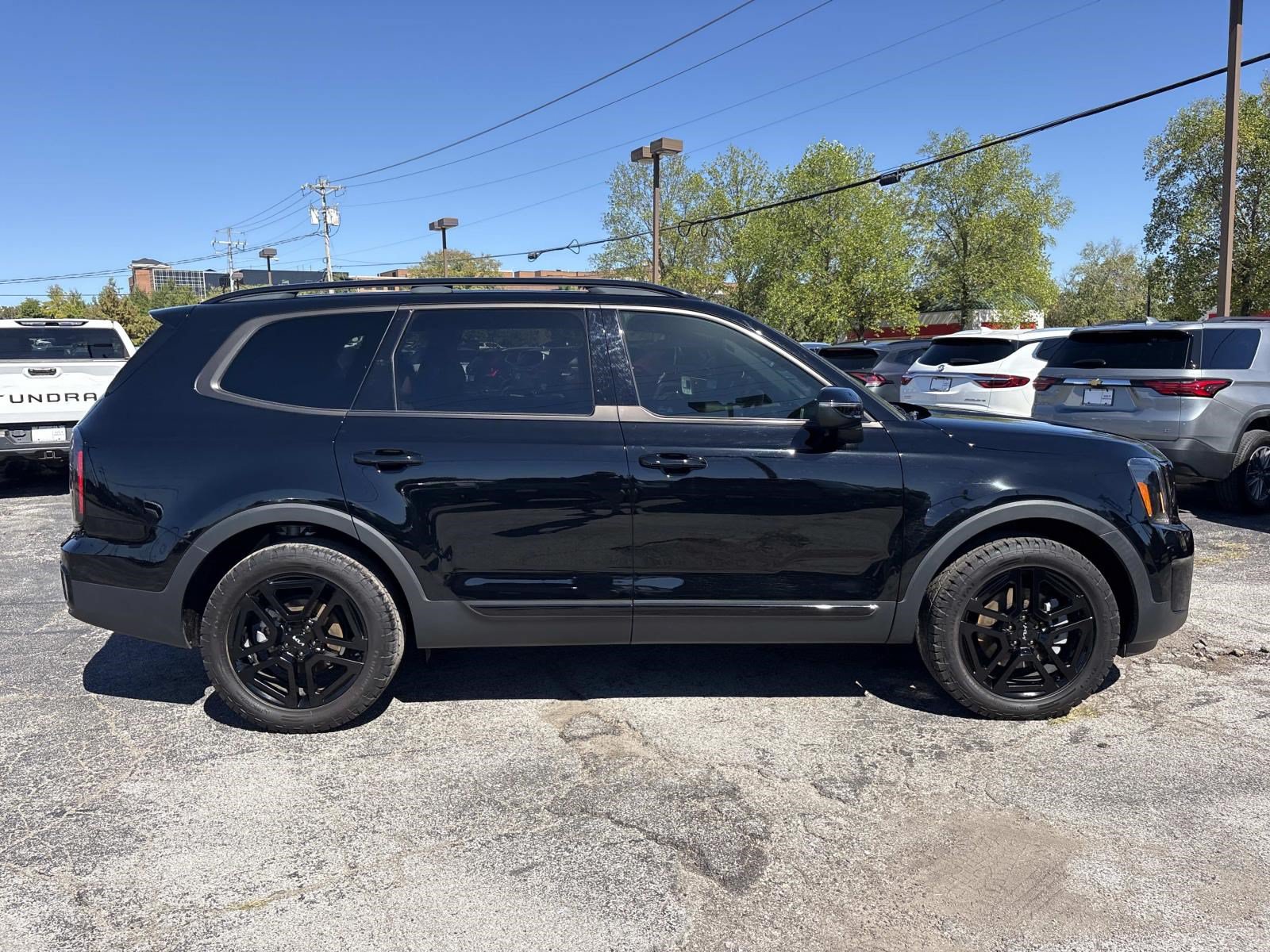 Used 2024 Kia Telluride EX X-Line AWD/4WD image 8
