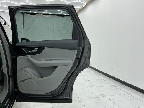 Used 2019 Audi Q7 3.0T Premium Plus AWD/4WD image 25