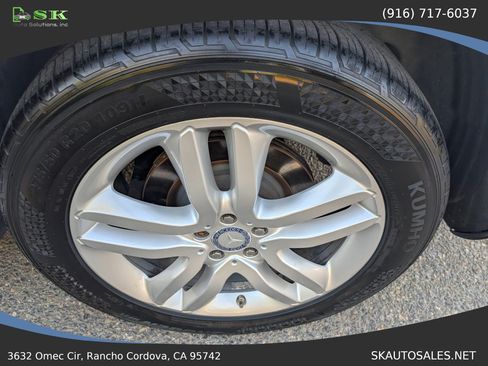 Used 2017 Mercedes-Benz GLS 450 4MATIC image 37