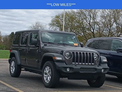 Used 2023 Jeep Wrangler Unlimited Sport AWD/4WD image 1