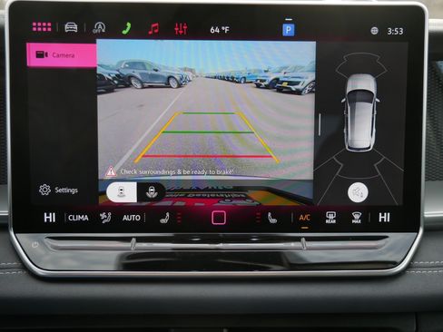 New 2026 Volkswagen Tiguan SE AWD/4WD image 10