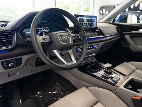Used 2025 Audi Q5 2.0T Premium Plus w/ Premium Plus Package AWD/4WD image 25