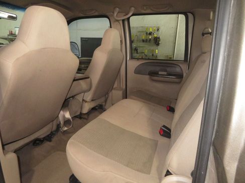 Used 2004 Ford F250 4x4 Crew Cab Super Duty image 26