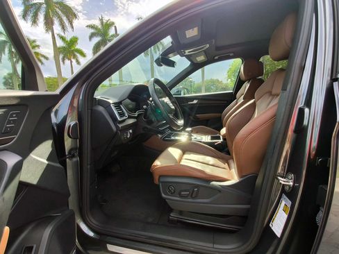 Used 2022 Audi Q5 2.0T Prestige w/ Prestige Package AWD/4WD image 23