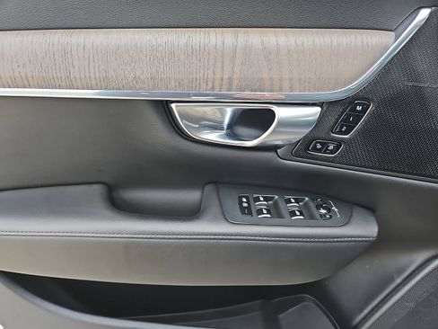 Certified 2023 Volvo S90 B6 Plus image 12