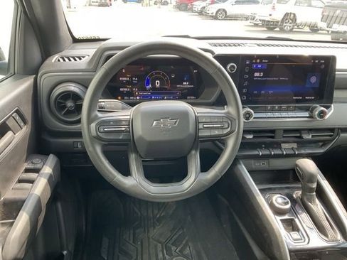 Used 2024 Chevrolet Colorado Trail Boss w/ Advanced Trailering Package AWD/4WD image 25
