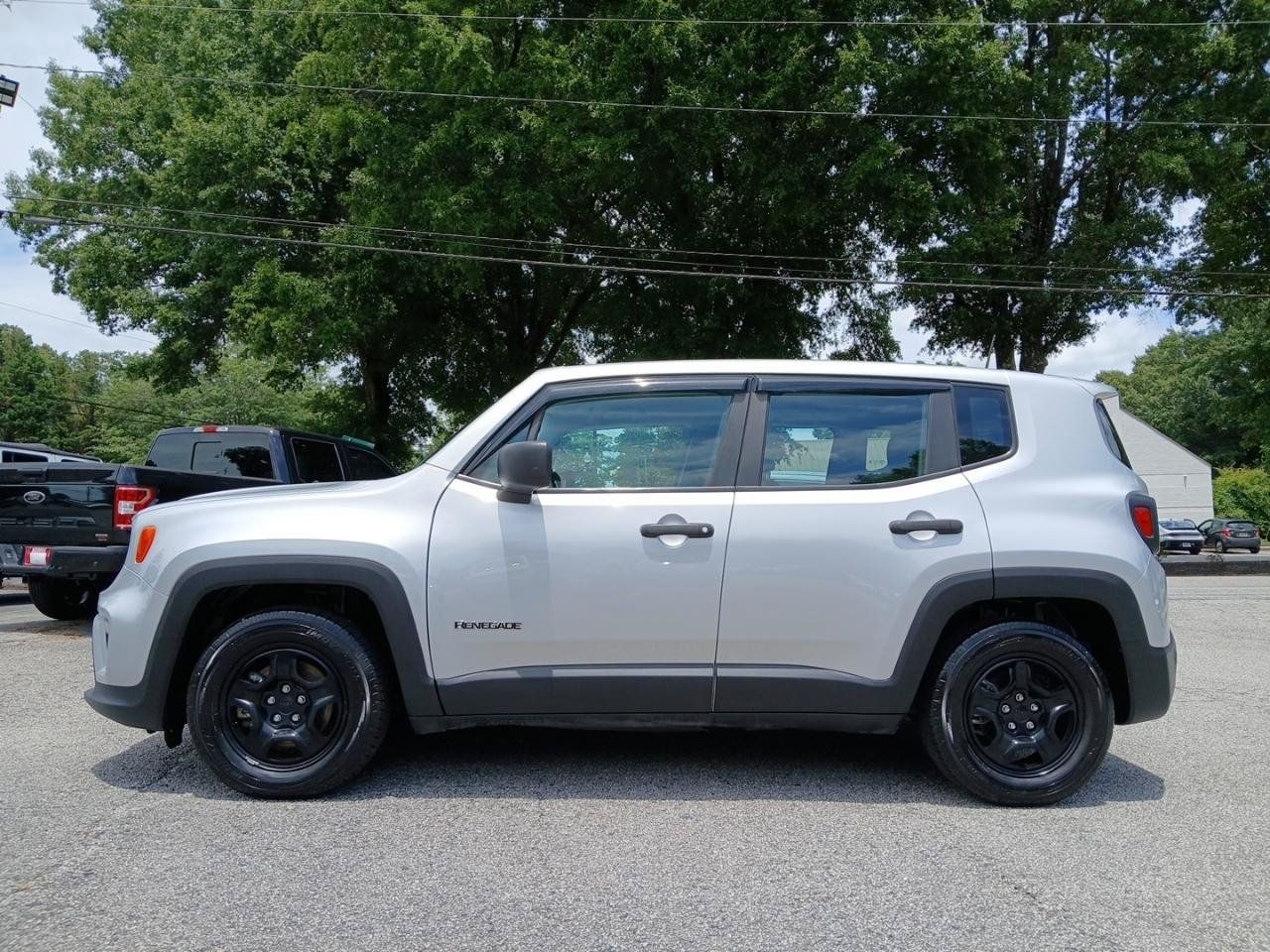 Used 2021 Jeep Renegade Sport FWD image 1