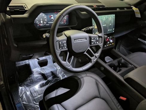 New 2026 Land Rover Defender 110 Trophy Edition AWD/4WD image 16