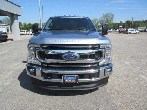 Used 2022 Ford F350 XLT w/ XLT Value Package AWD/4WD image 8
