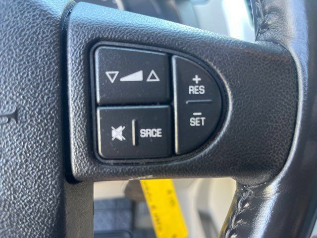 Used 2005 Chevrolet Equinox LT w/ Preferred Equipment Group FWD image 16