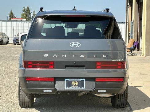 Used 2025 Hyundai Santa Fe SEL AWD/4WD image 5
