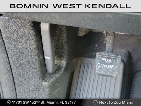 Used 2019 Kia Sorento LX image 28