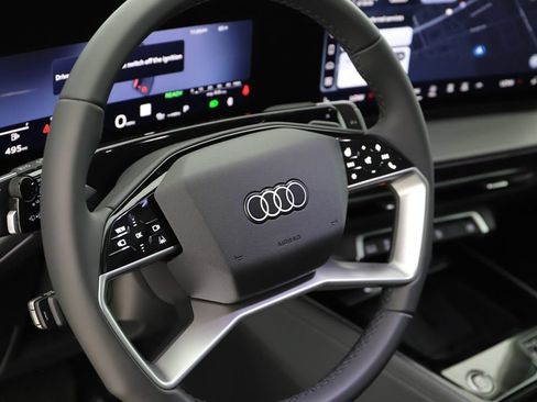 New 2026 Audi Q3 quattro 2.0T AWD/4WD image 16