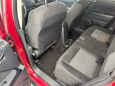 Used 2015 Jeep Patriot Latitude image 10