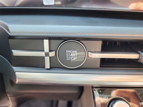 New 2025 Hyundai Santa Fe XRT image 30