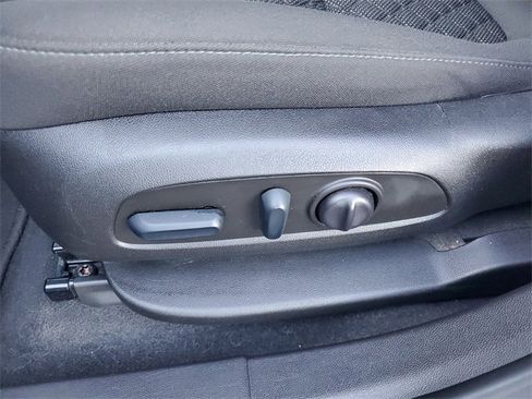 Certified 2022 Chevrolet Blazer LT image 18