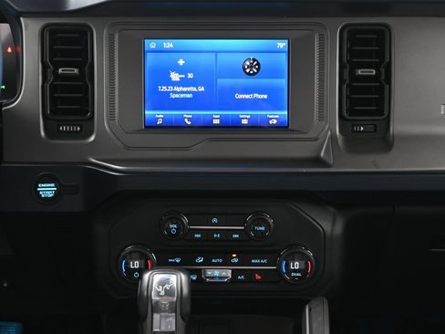Used 2023 Ford Bronco Outer Banks AWD/4WD image 17