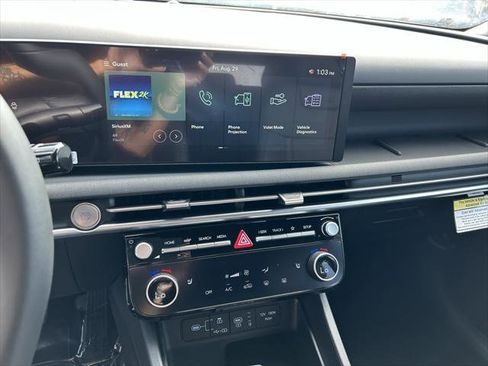 New 2025 Hyundai Tucson XRT image 17