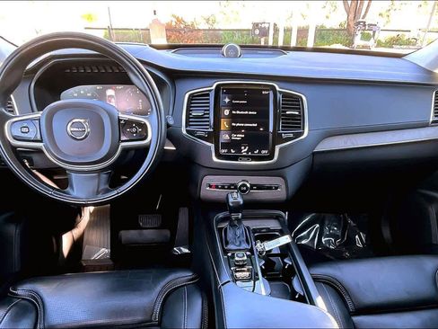 Used 2020 Volvo XC90 T6 Inscription w/ Protection Package Premier image 15