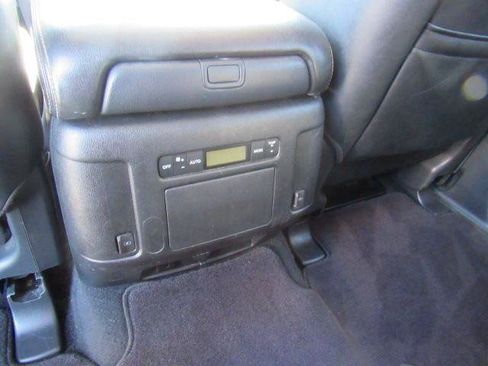 Used 2019 Nissan Armada SL w/ Premium Package image 33