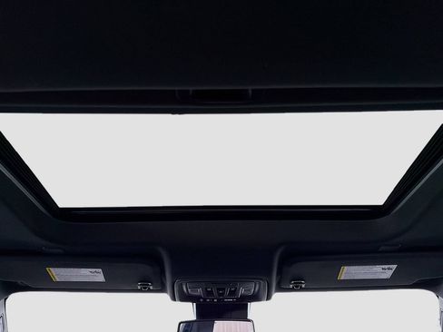 Used 2024 Chevrolet Silverado 1500 ZR2 w/ LPO, Dark Essentials Package image 21