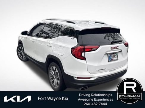 Used 2020 GMC Terrain SLT w/ Preferred Package FWD image 10