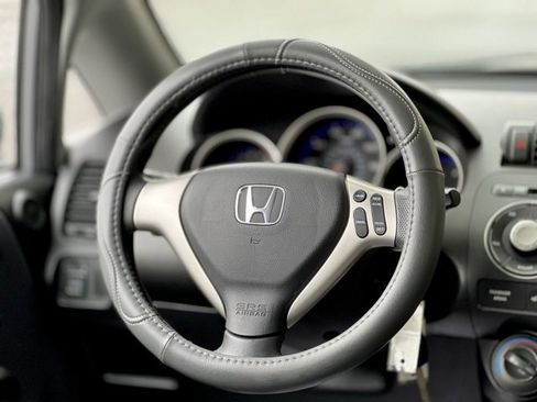 Used 2008 Honda Fit Sport image 31