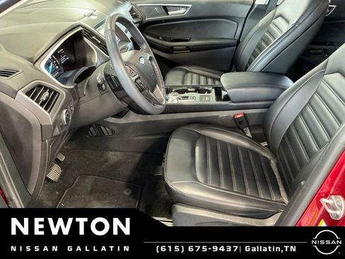 Used 2019 Ford Edge SEL w/ Equipment Group 201A AWD/4WD image 11