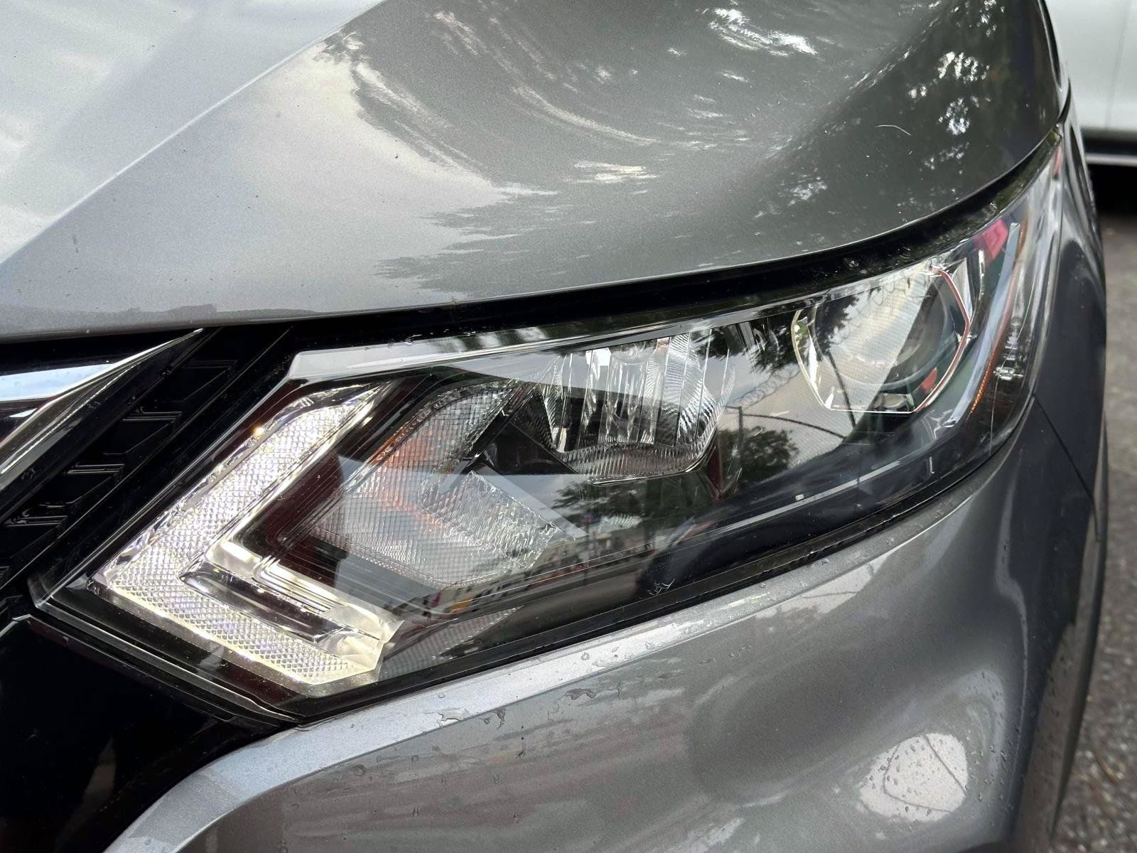 Certified 2021 Nissan Rogue Sport SV AWD/4WD image 7