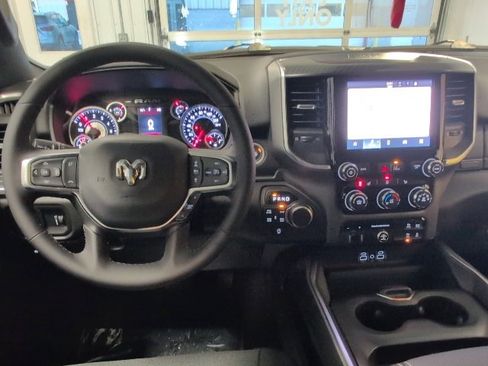 New 2026 RAM 1500 4x4 Crew Cab image 16