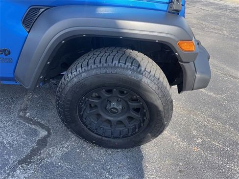 Used 2021 Jeep Wrangler Unlimited Sport image 31