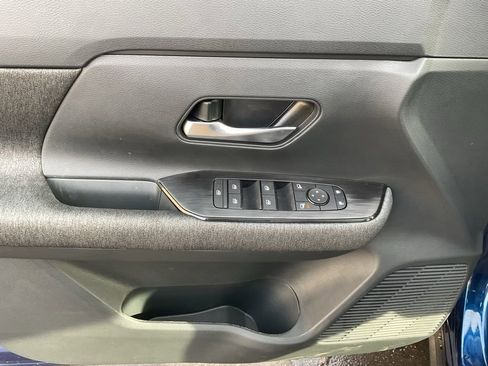 New 2026 Nissan Kicks SV w/ SV Premium Package image 11