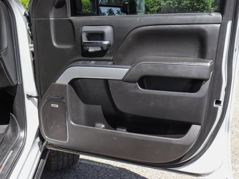 Used 2019 Chevrolet Silverado 2500 LTZ w/ Duramax Plus Package image 39