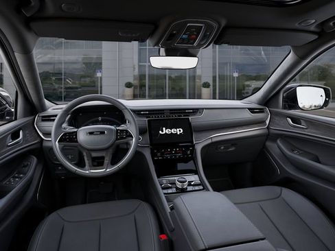 New 2025 Jeep Grand Cherokee L Overland AWD/4WD image 14