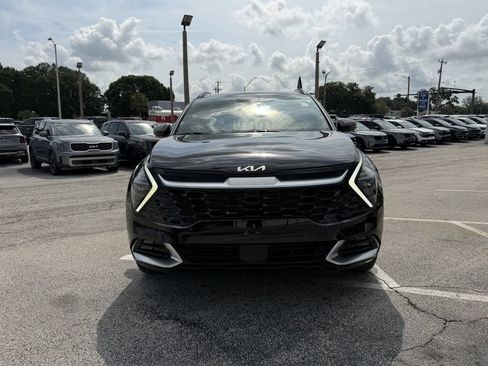 Certified 2024 Kia Sportage SX FWD image 3