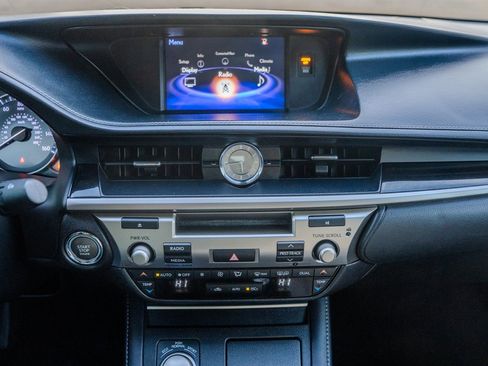 Used 2017 Lexus ES 350 image 20