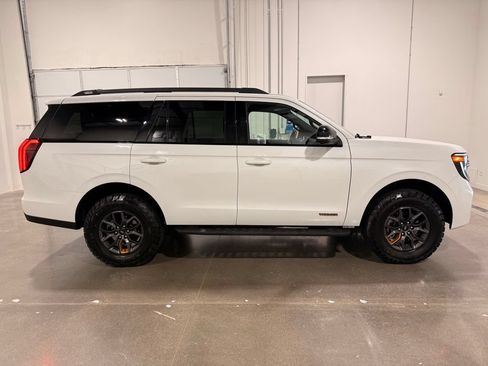 Used 2026 Ford Expedition Tremor AWD/4WD image 4