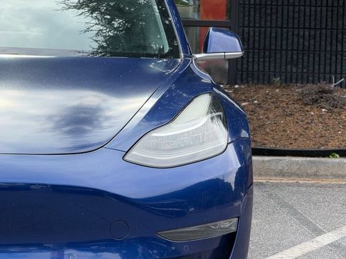 Used 2019 Tesla Model 3 Long Range AWD/4WD image 5