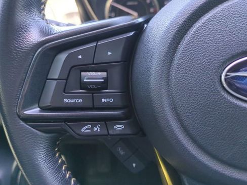 Used 2022 Subaru Crosstrek 2.5i Sport w/ Moonroof Package image 27