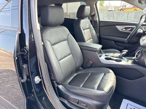 Used 2024 Chevrolet Blazer LT w/ Sound & Technology Package FWD image 25