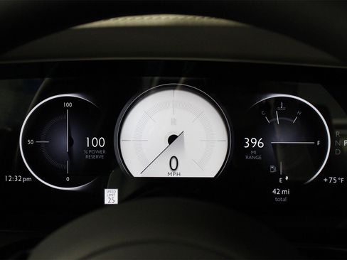 New 2025 Rolls-Royce Ghost image 7