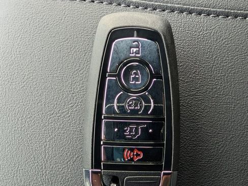 New 2025 Lincoln Navigator Reserve w/ Jet Appearance Package image 31